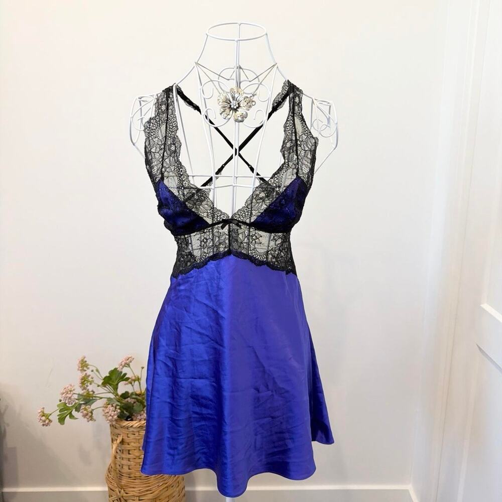 INSANE vintage y2k VS purple & black silky babydoll mini slip dress